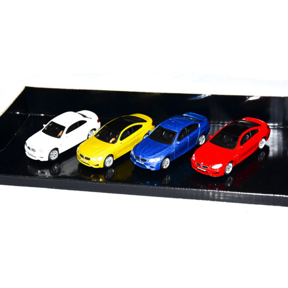 Zestaw miniatur BMW M Car Collection M1 M2 M3 M4 M5 M6 M8 - 80452365554