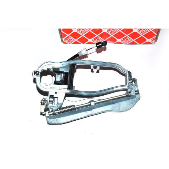 Wspornik klamki zewnętrznej drzwi przód lewe BMW X5 E53 3,0i 3,0d 4,4i 4,6is 4,8is - 51218243615