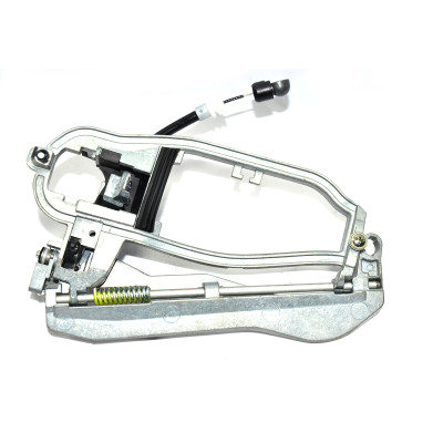 Wspornik klamki zewnętrznej drzwi przód lewe BMW X5 E53 3,0i 3,0d 4,4i 4,6is 4,8is - 51218243615