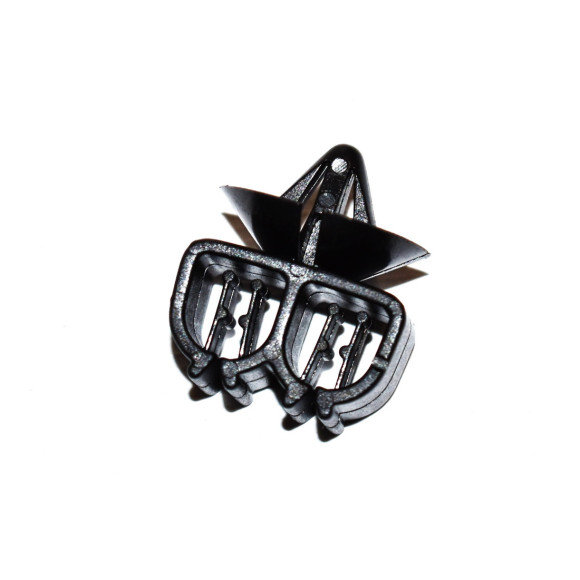 Uchwyt przewodu hamulcowego BMW E31 E36 E39 E46 E53 X5 E60 E61 G05 G06 G07 - 33181181218