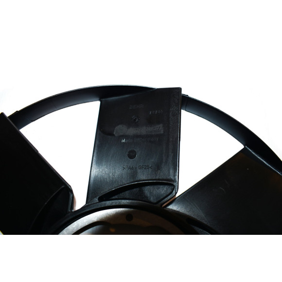 Wentylator łopatki BMW E38 E39 E46 E53 E65 E66 X5 740 745 730 530 320 330 - 11522249373