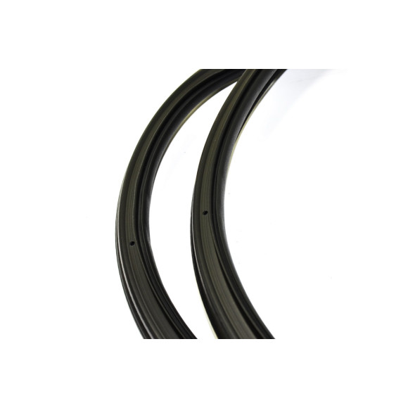 Uszczelka drzwi lewa przód BMW F34 GT 318d 320d 320i 325d 328i 330d 335i 335d 340i - 51767385025