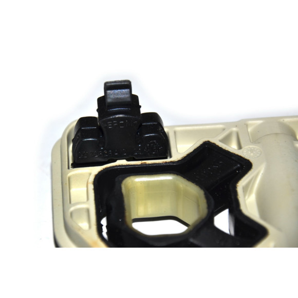 Uchwyt modułu mocowania chłodnicy prawy BMW F20N F21N 114d 116d B37 - 17118585627