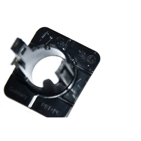 Uchwyt czujnika PDC przód wewnętrzny lewy  BMW E90N E91N - 51117894129