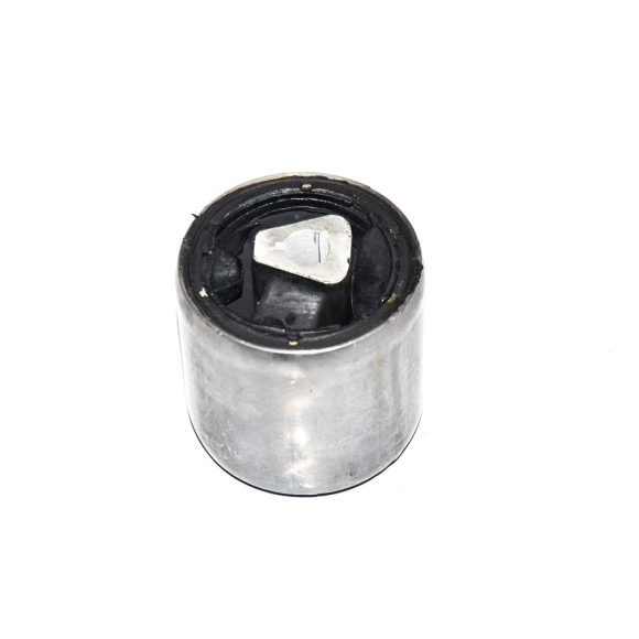 Tuleje wahacza przód BMW E60 E61 E63 E64 520 525 530 535 540 545 550 M5 630 635 645 650 M6 - 31120305612