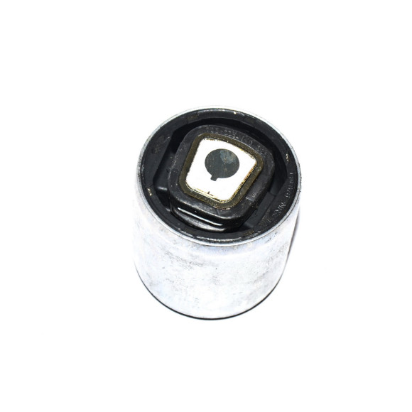 Tuleja wahacza przód dolna BMW F01 F06 F07 F10 F11 F12 F13 640dX 650iX 640iX 520dX 525dX 530dX 535iX 550iX M550dX 740dX 750iX 75