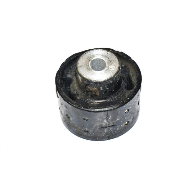 Tuleja belki BMW E39 520i 520d 523i 525d 525i 525tds 528i 530d 530i 535i 540i M5 - 33171093008