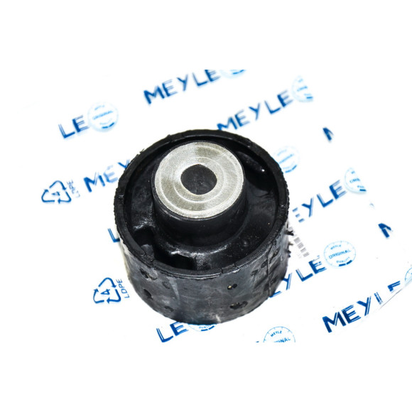 Tuleja belki BMW E39 520i 520d 523i 525d 525i 525tds 528i 530d 530i 535i 540i 540d M5 - 33171093008